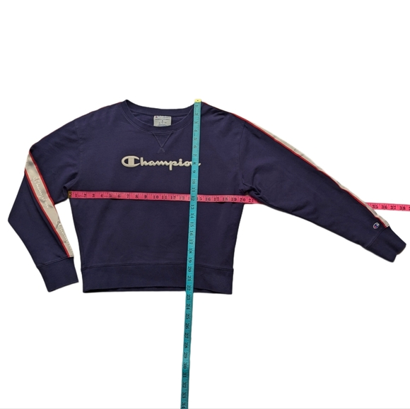 Classic Champion Sweatshirt - Picture 8 of 12